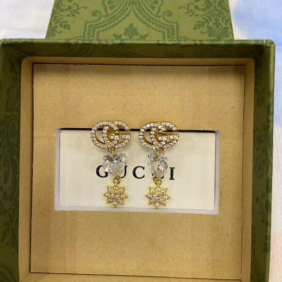 Gucci pendant decoration earrings